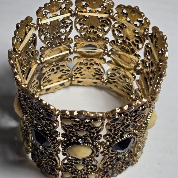 Ornate Filigree 3" Wide Cuff Bracelet Black Cream Cabachons Rhinestone Bollywood - Picture 5 of 10